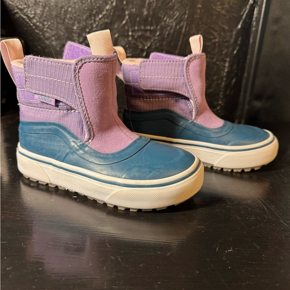 Vans MTE slip on high terrain shoes - Picture 2 of 4